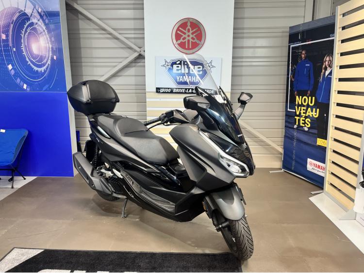 HONDA FORZA 125