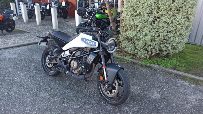 HUSQVARNA 401 VITPILEN