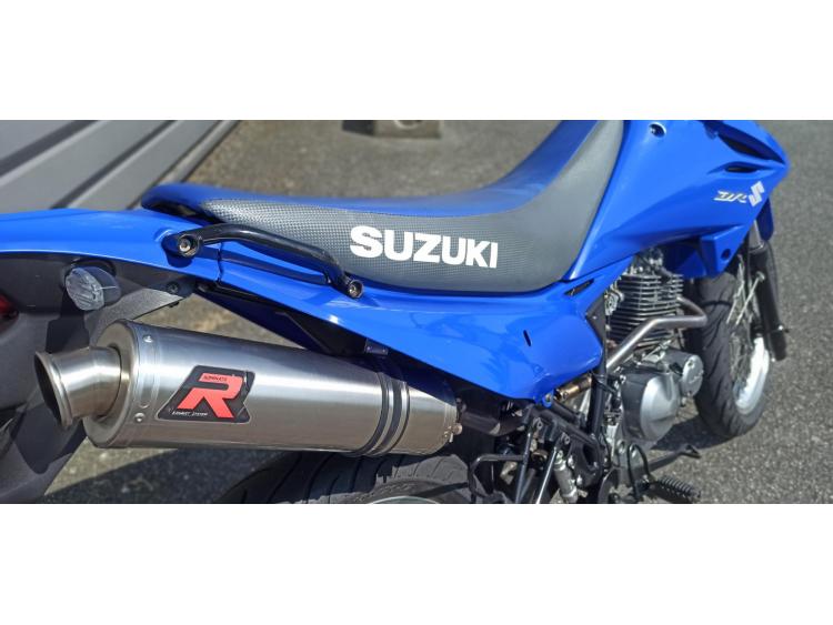 SUZUKI DR 125