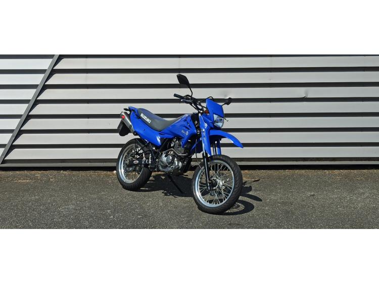 SUZUKI DR 125