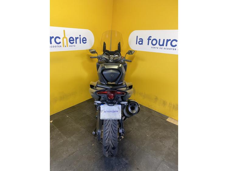 YAMAHA XP T-MAX 560 TECH MAX / T-MAX 560 / T MAX 560 TECH MAX