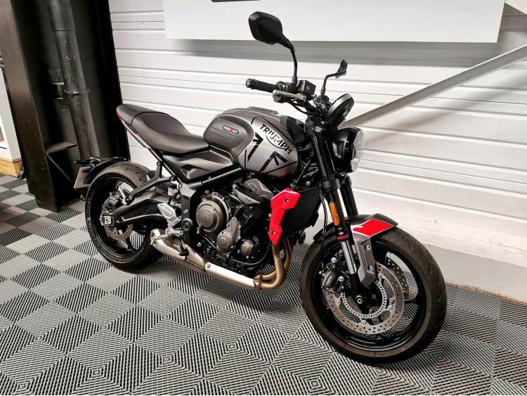TRIUMPH TRIDENT 660 - Eligible A2 - 1ère main