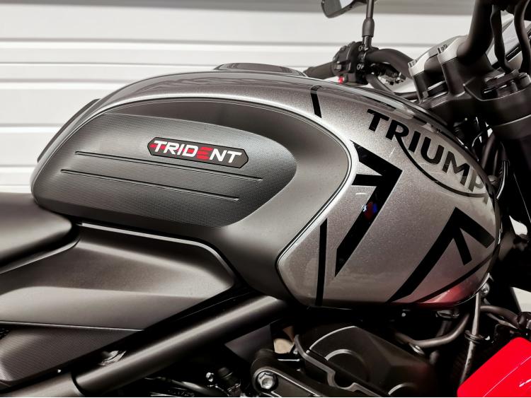 TRIUMPH TRIDENT 660 - Eligible A2 - 1ère main