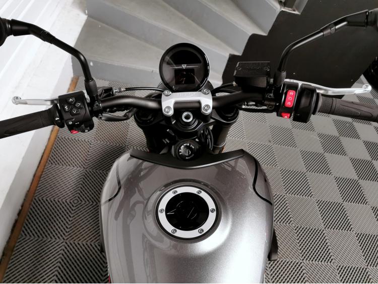 TRIUMPH TRIDENT 660 - Eligible A2 - 1ère main