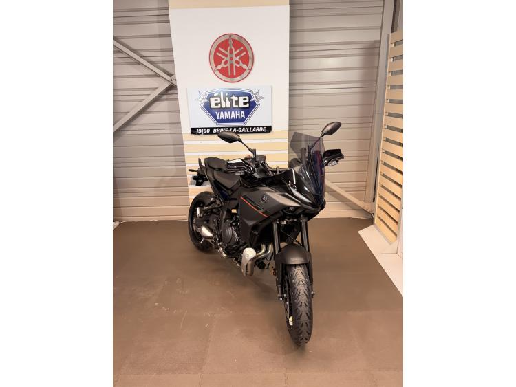 YAMAHA TRACER 7