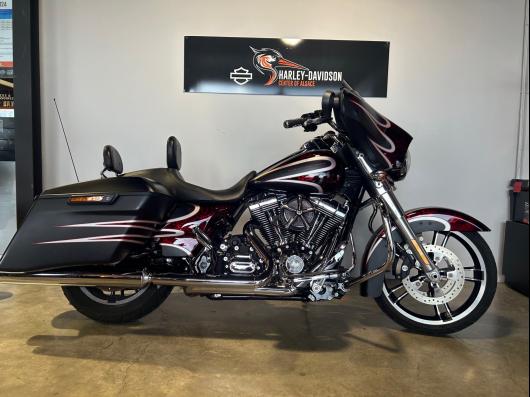 HARLEY-DAVIDSON TOURING STREET GLIDE 1690