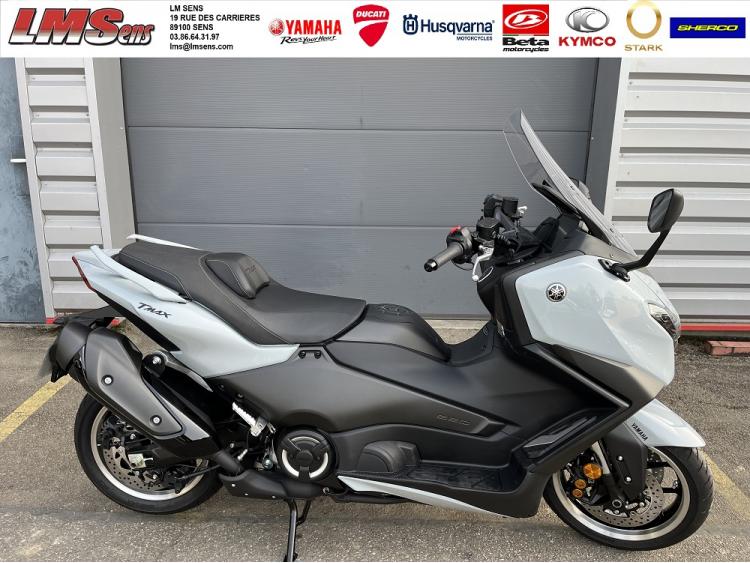 YAMAHA XP T-MAX 560 TECH MAX
