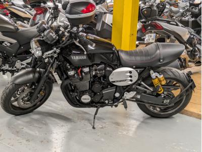 YAMAHA XJR 1300 RACER