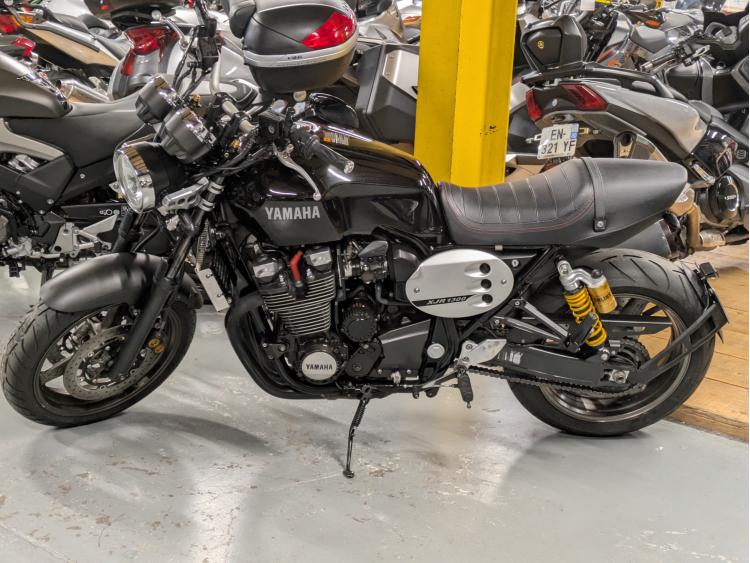 YAMAHA XJR 1300 RACER