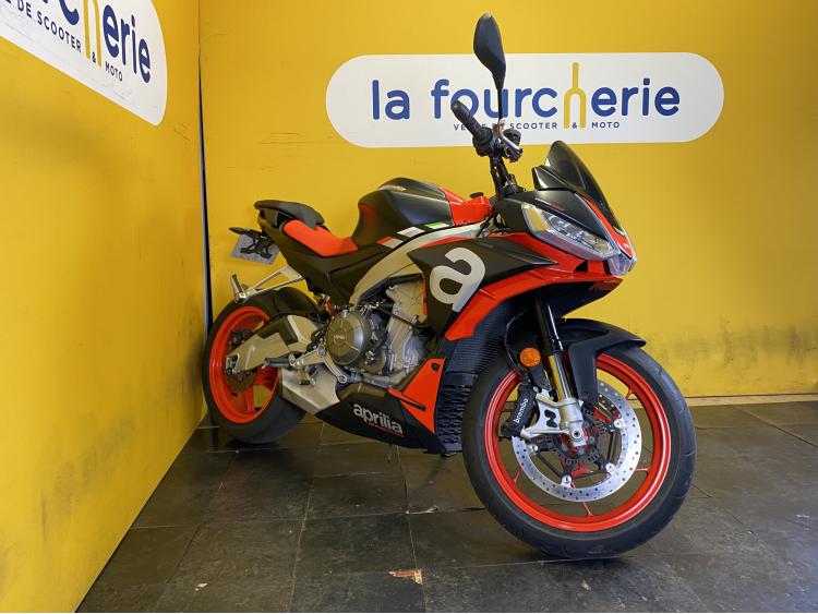 APRILIA TUONO 660