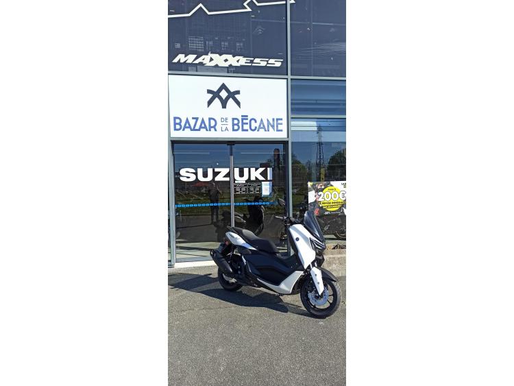 YAMAHA NMAX 125