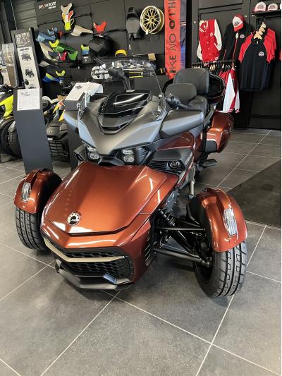 CAN-AM SPYDER F3-T LIM