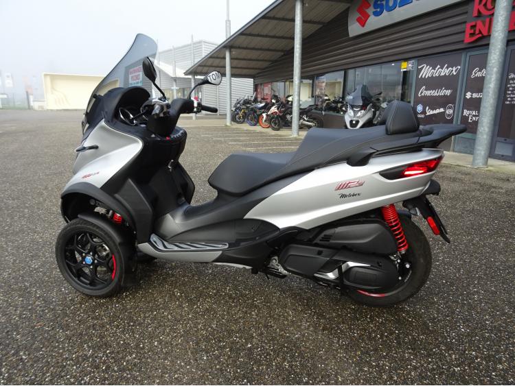PIAGGIO MP3 400