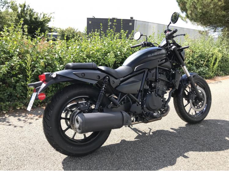 KAWASAKI ELIMINATOR SE