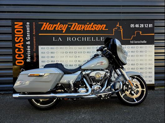 HARLEY-DAVIDSON TOURING STREET GLIDE 1923