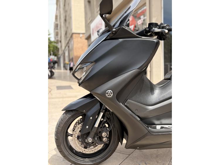 YAMAHA XP T-MAX 560