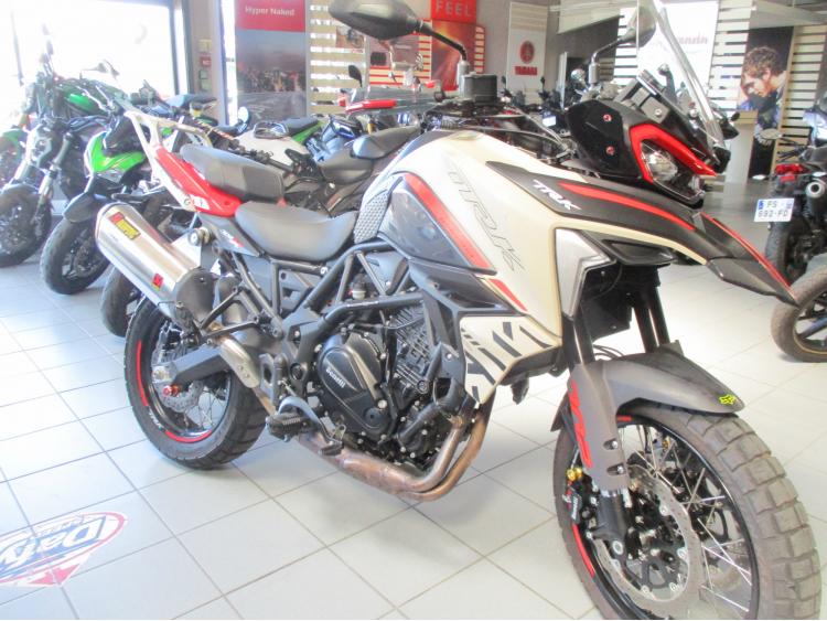 BENELLI TRK 702 X