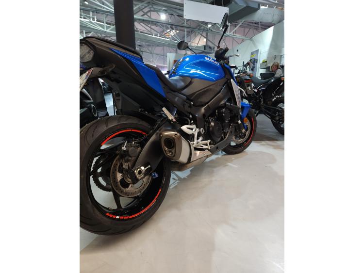 SUZUKI GSX-S 950 A2