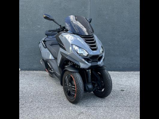 PEUGEOT METROPOLIS 400