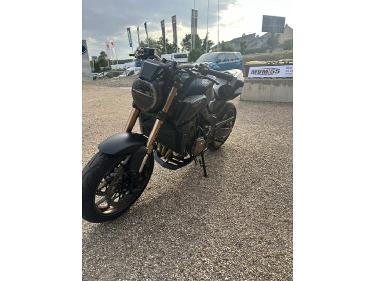 HONDA CB 650 R