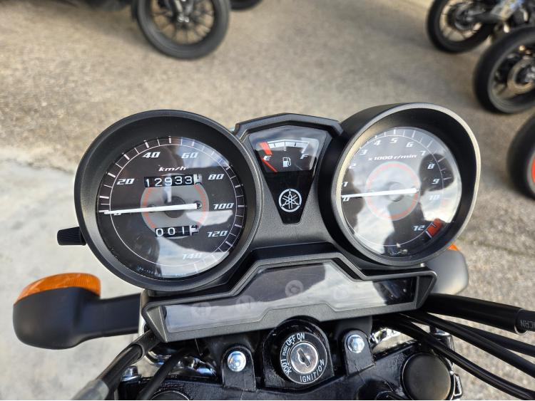 YAMAHA YS 125