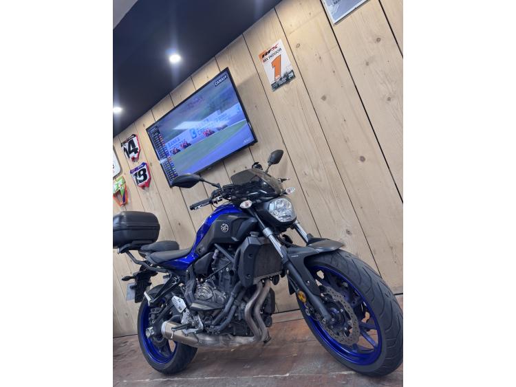YAMAHA MT-07 (47.5CV) / GARANTIE 12 MOIS 