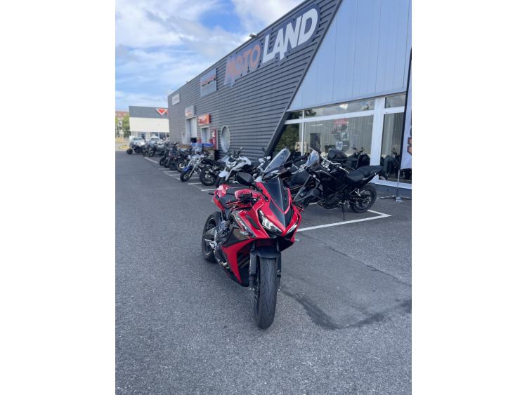 HONDA CBR 650  R