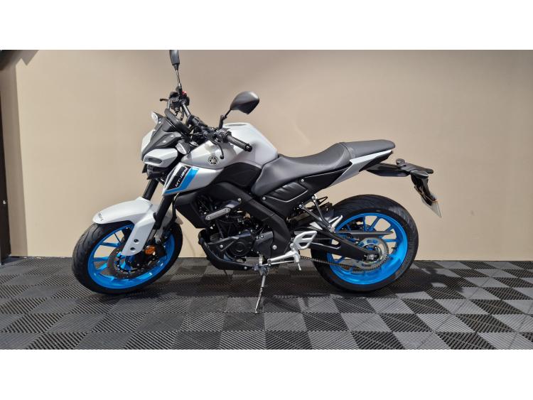 YAMAHA MT-125 ABS