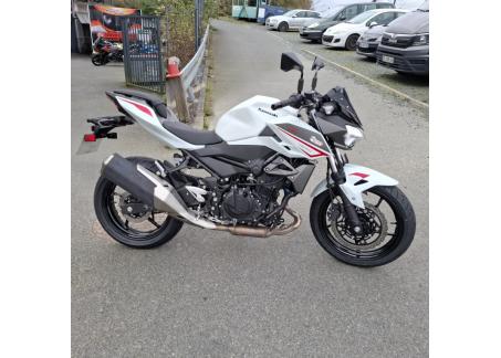 KAWASAKI Z400