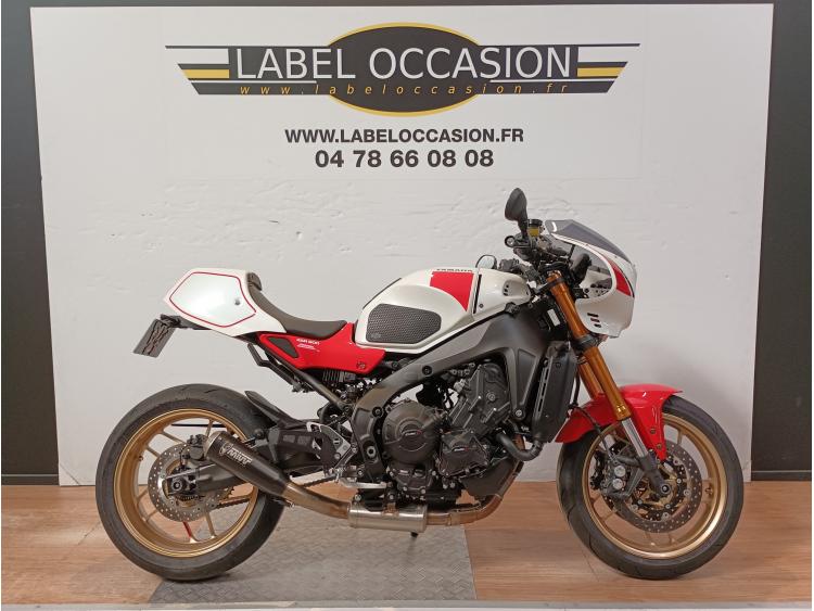 YAMAHA XSR 900