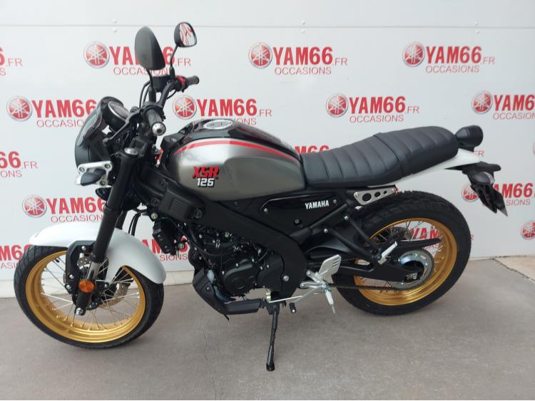 YAMAHA XSR 125 Legacy