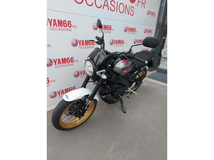 YAMAHA XSR 125 Legacy