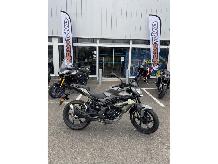 BENELLI BN125