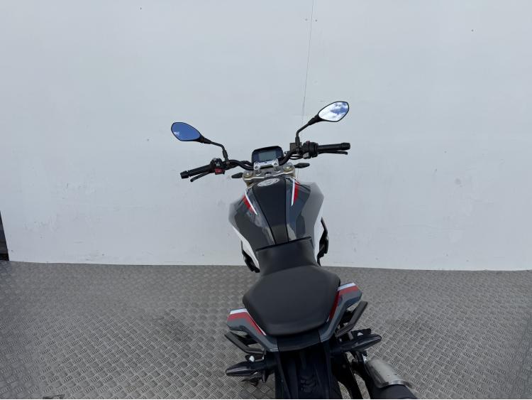 BMW G 310 R