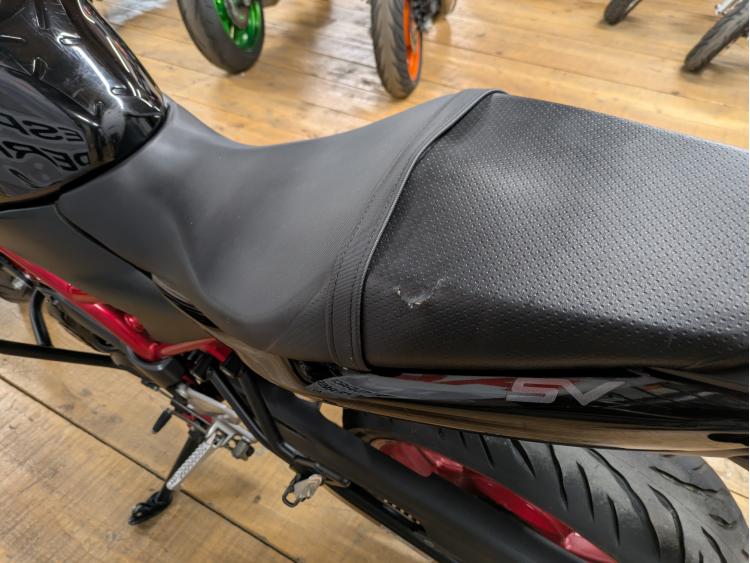 SUZUKI SV 650 (47.5CV)