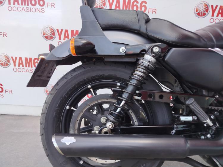 HARLEY-DAVIDSON SPORTSTER IRON 883 ABS - 1er main