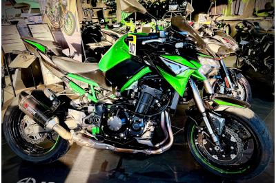 KAWASAKI Z 900
