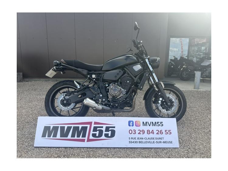 YAMAHA XSR 700