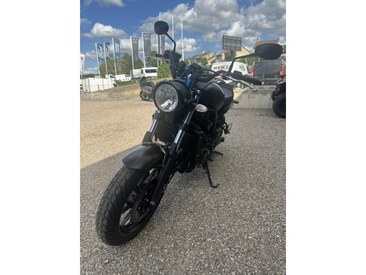 YAMAHA XSR 700