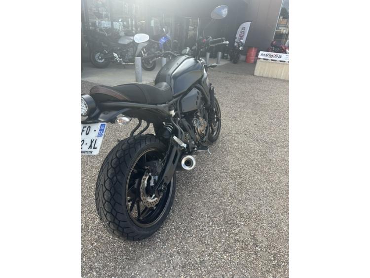 YAMAHA XSR 700