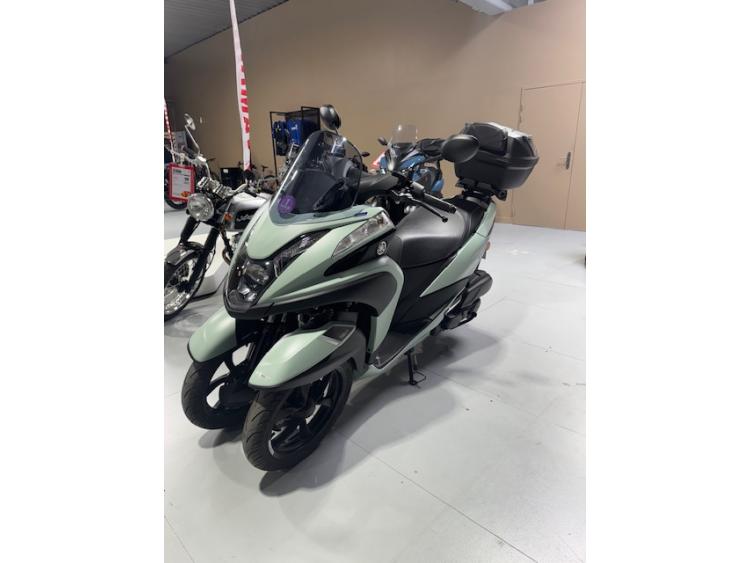 YAMAHA TRICITY 125