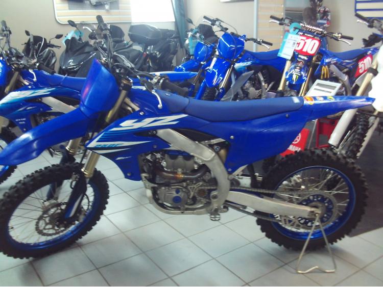 YAMAHA YZ-F 250