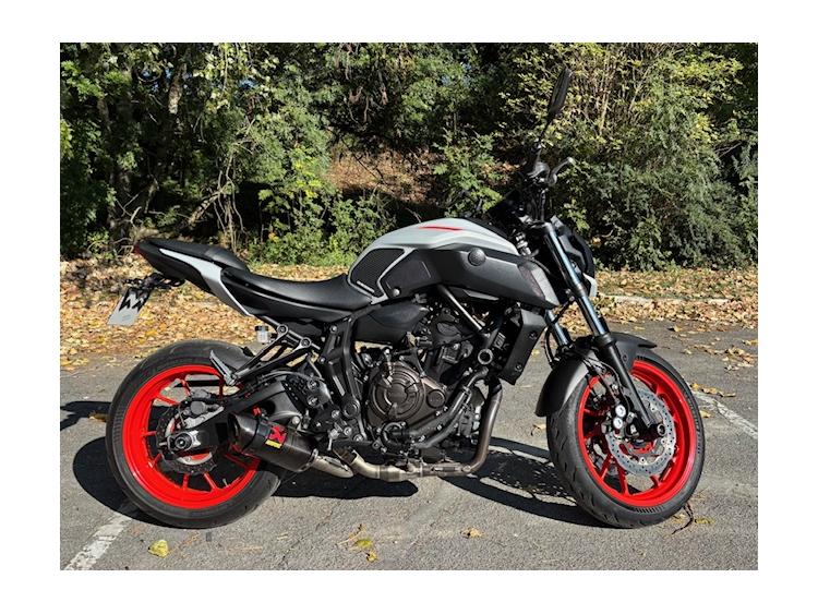 YAMAHA MT-07 (47.5CV)