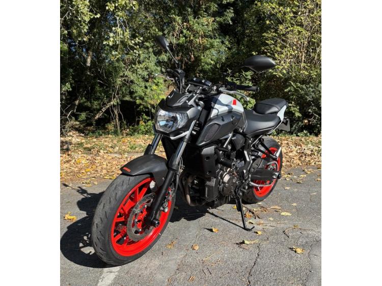 YAMAHA MT-07 (47.5CV)
