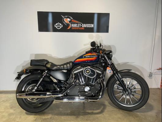 HARLEY-DAVIDSON SPORTSTER IRON 883