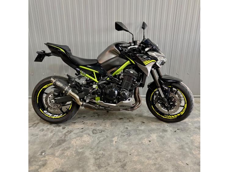 KAWASAKI Z 900