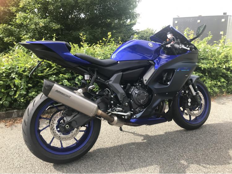 YAMAHA YZF-R7 A2
