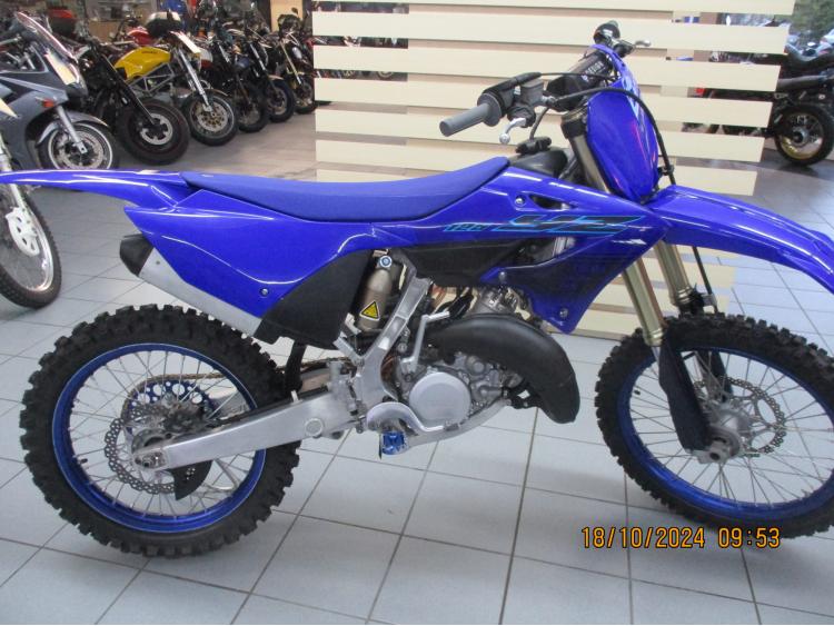 YAMAHA YZ 125