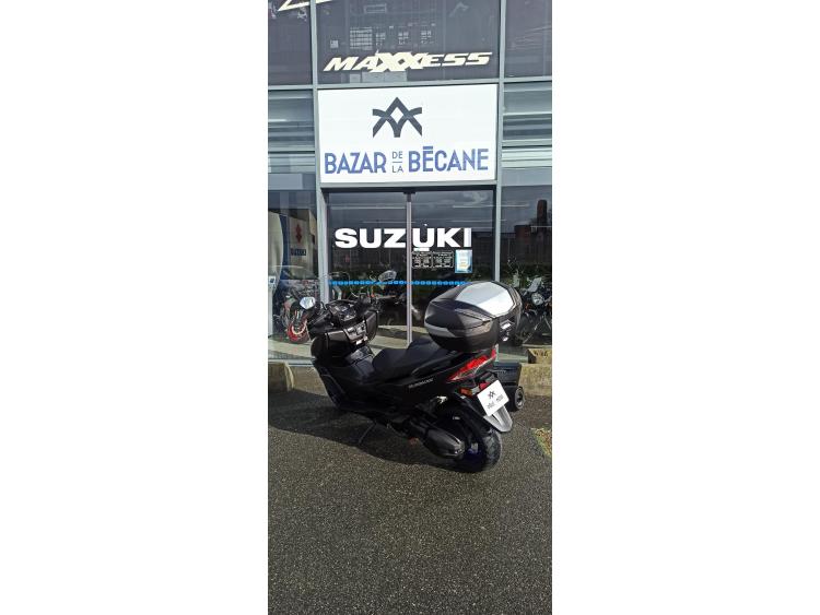 SUZUKI BURGMAN 400