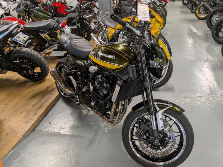 KAWASAKI Z 900 RS